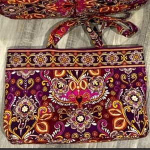 SMALL Vera Bradley Tote in very good condition!